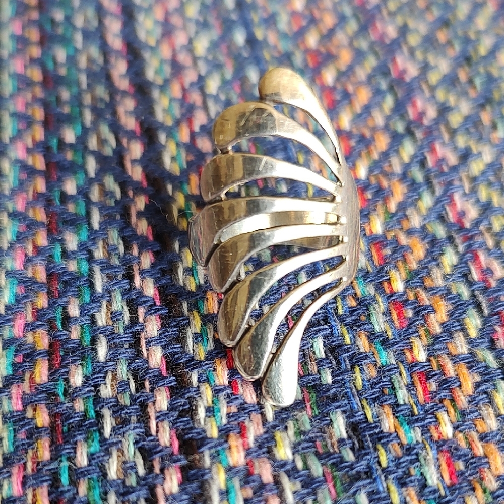Sterling Silver Leaf Statement Ring - Shiny Silver